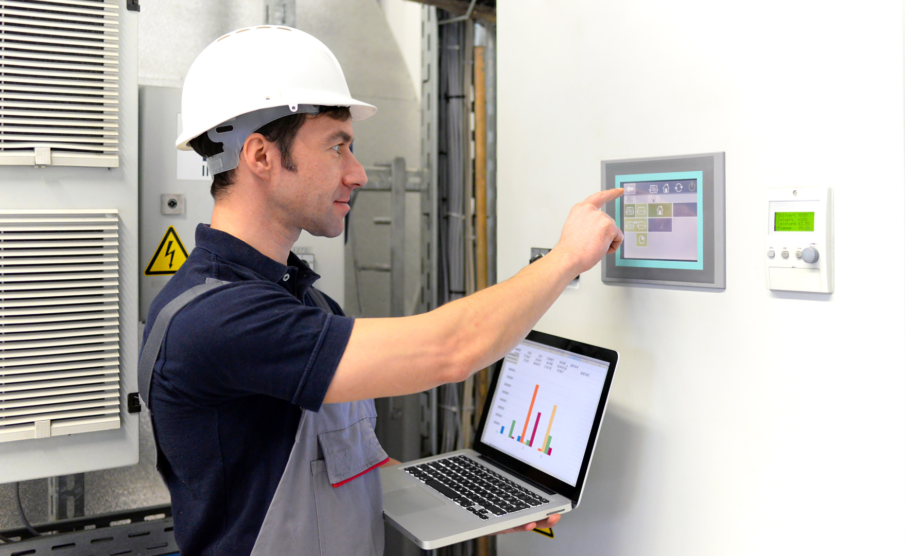 Fotolia_78621041_M©industrieblick_KMU_2015