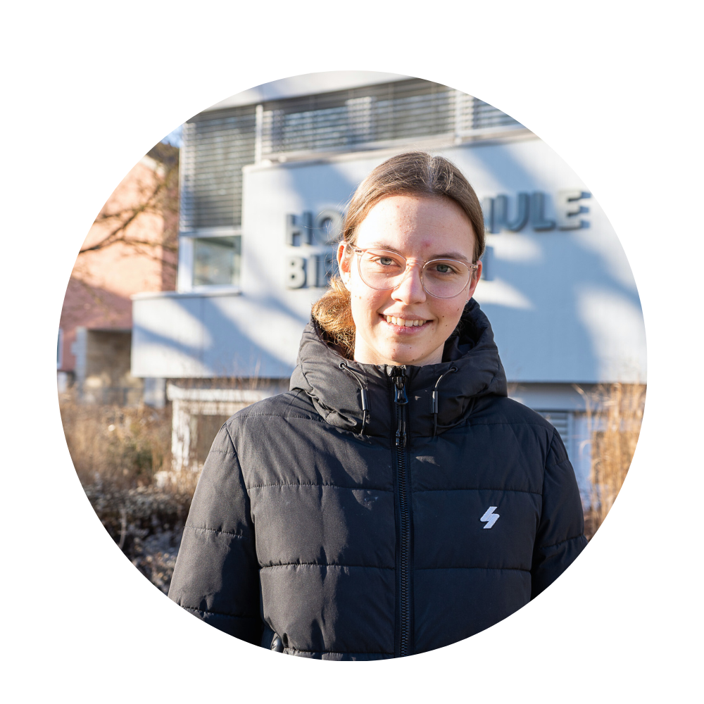 Junge Frau im Portrait 