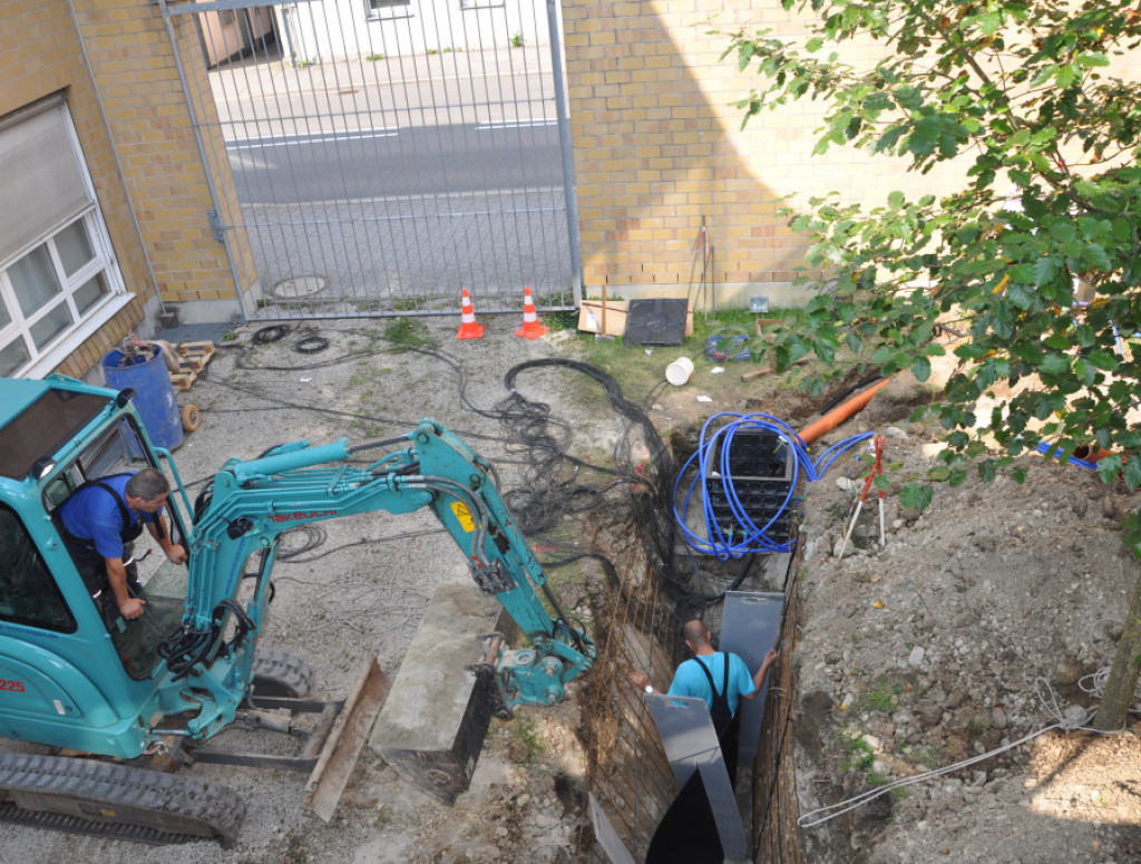 Grabenkollektor Geothermietestfeld
