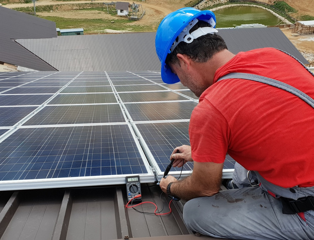 Photovoltaikanlage Techniker Pixabay